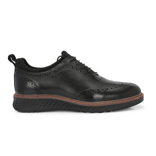 The Apex Brogue Slip-On Black